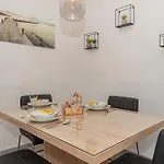 1 Bedroom Beautiful In
