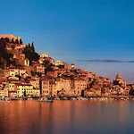 1 Bedroom Beautiful In Šibenik
